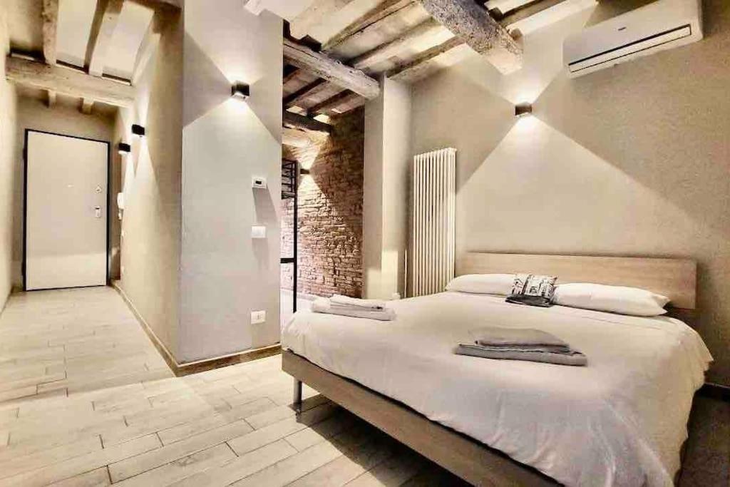 Ferienwohnung " In Centro Da Marghe" By Revenue House Parma Exterior foto